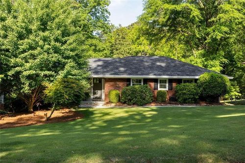 590 N Superior Ave, Decatur, GA, 30033-5402 | Card Image