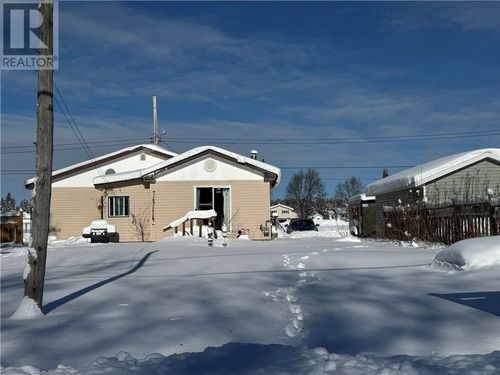 14 St Thomas St, Warren, ON, P0H2N0 | Card Image