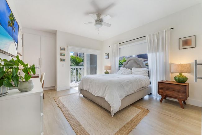 APT-3B - 120 Salamanca Ave, Condo with 2 bedrooms, 3 bathrooms and null parking in Coral Gables FL | Image 10
