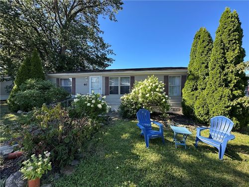 60 Flamingo Ave, Amherst, OH, 44001-3515 | Card Image