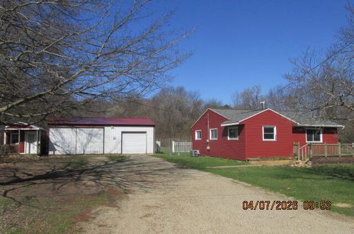 1161 102nd Ave, Plainwell, MI, 49080-9730 | Card Image