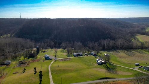 19320 Duck Creek Rd, Metamora, IN, 47030-9710 | Card Image