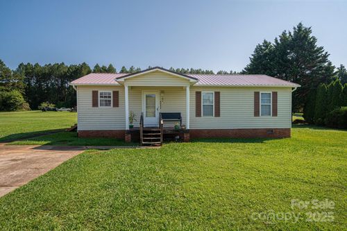 2694 Rock Dam Rd, Lincolnton, NC, 28092-6870 | Card Image