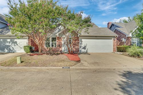 3021 Waterfront Cir, Garland, TX, 75042-4816 | Card Image