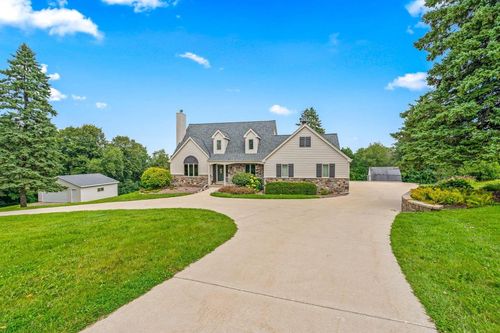 W259N6154 Mary Hill Road, Lisbon, WI, 53089 | Card Image