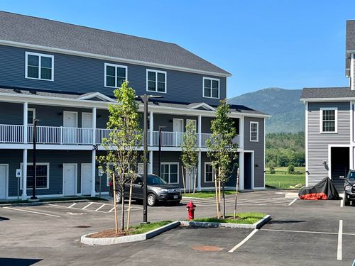 unit-212-38 Alpine Place Dr, North Conway, NH, 03860-5278 | Card Image