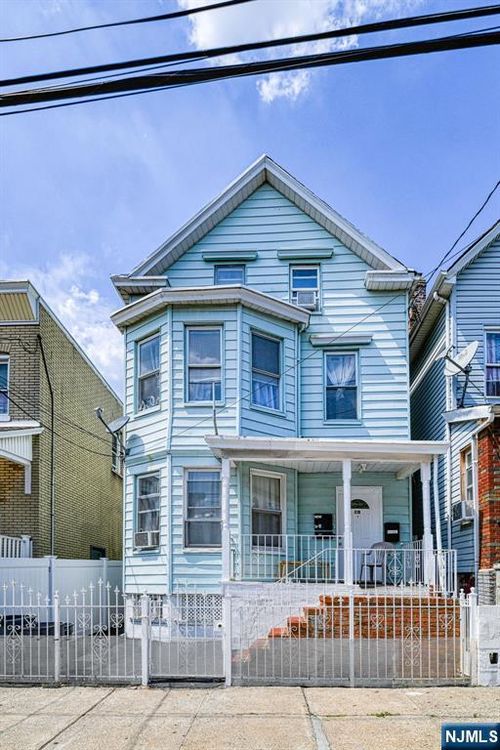 19 Rankin St, Elizabeth, NJ, 07206-1118 | Card Image