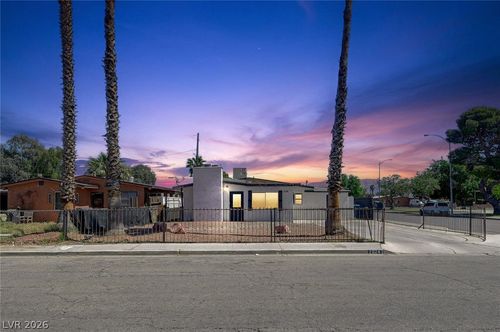 2624 Salt Lake St, North Las Vegas, NV, 89030-5444 | Card Image