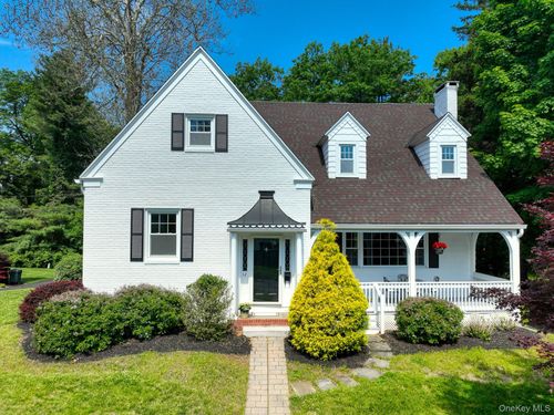 12 Gaskin Rd, Poughkeepsie, NY, 12601-5015 | Card Image