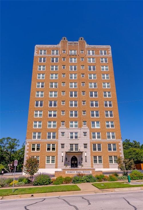 10c-2306 Park Place Avenue, Fort Worth, TX, 76110 | Card Image