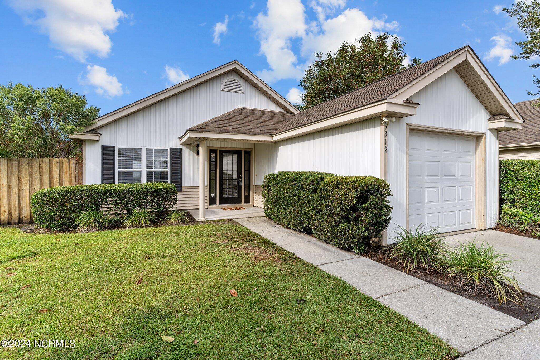Sun Coast Dr, Wilmington, NC 28411