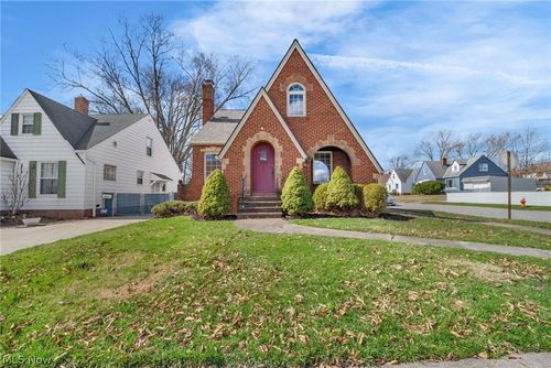 4870 W 14th St, Cleveland, OH, 44109-5659 | Card Image