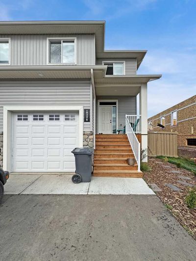 B - 10227 149 Ave, House other with 3 bedrooms, 2 bathrooms and null parking in Grande Prairie AB | Image 1