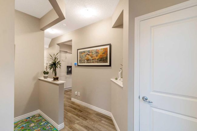 229 Evanspark Gardens Nw, Home with 4 bedrooms, 2 bathrooms and 4 parking in Calgary AB | Image 12
