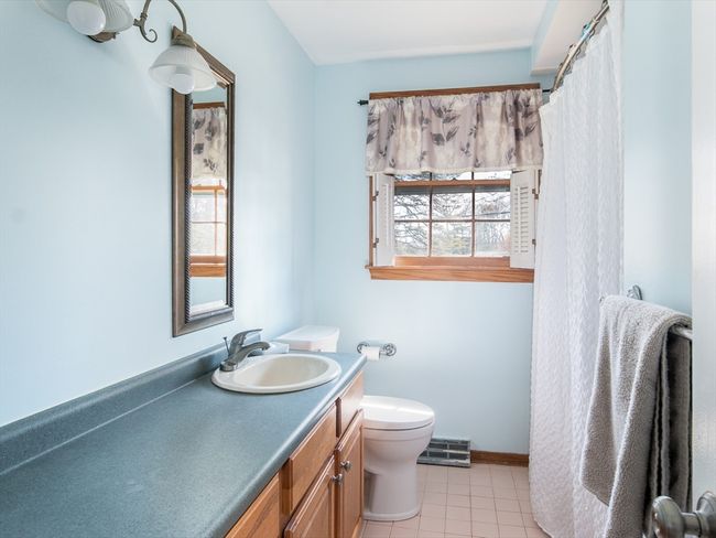 32 Norwich Rd, House other with 3 bedrooms, 2 bathrooms and 6 parking in Nashua NH | Image 8