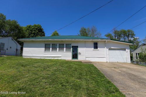 304 Manley Ave, Vine Grove, KY, 40175-1532 | Card Image