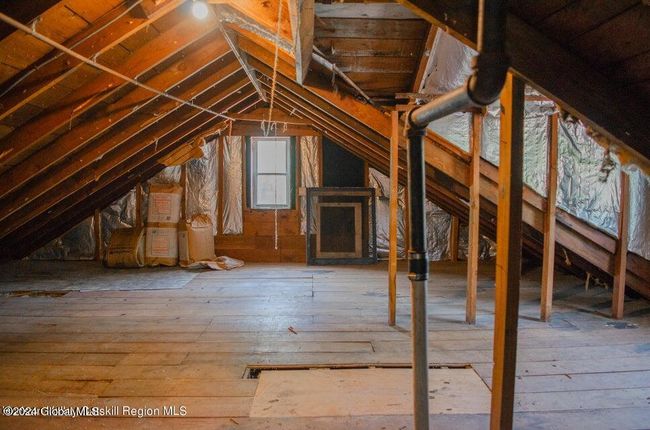 1362 Route 9 W, House other with 3 bedrooms, 1 bathrooms and 6 parking in Ravena NY | Image 12