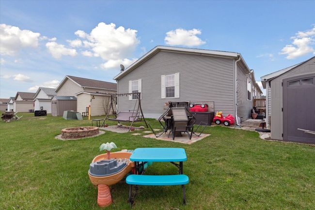 24922 N Hampton Dr, House other with 4 bedrooms, 3 bathrooms and null parking in Flat Rock MI | Image 51