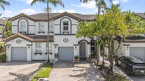7809 Nw 114th Path, Doral, FL, 33178-1385 | Card Image