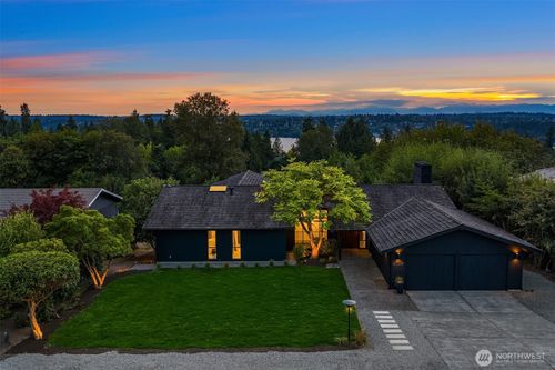 6739 82nd Ave Se, Mercer Island, WA, 98040-5228 | Card Image