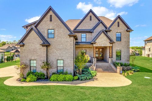 842 Harrisburg Ln, Mt Juliet, TN, 37122-4930 | Card Image