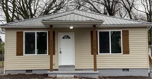 820 Gracey Ave, Clarksville, TN, 37040-4145 | Card Image