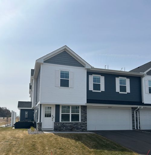 10618 Weston Way N, Maple Grove, MN, 55369-4163 | Card Image