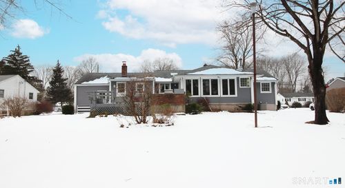 11 Angel Place, North Haven, CT, 06473 | Card Image