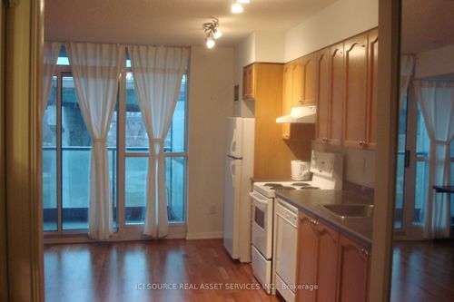 625-231 Fort York Blvd, Toronto, ON, M5V1B2 | Card Image