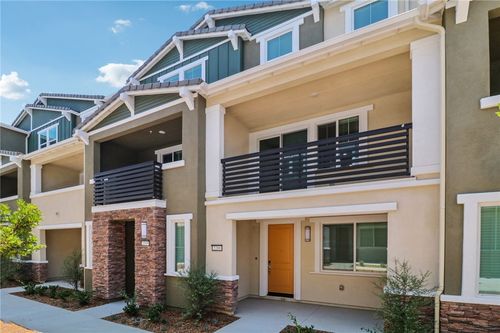 2206 Saltbush Dr, San Marcos, CA, 92069 | Card Image