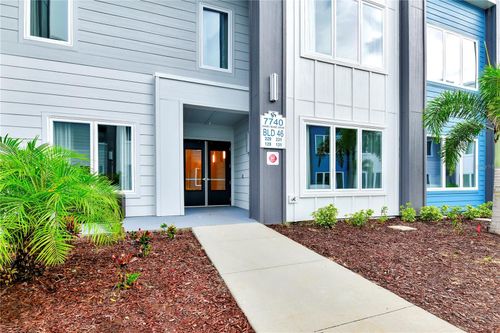 231-7740 Sandy Ridge Dr, Reunion, FL, 34747-6805 | Card Image