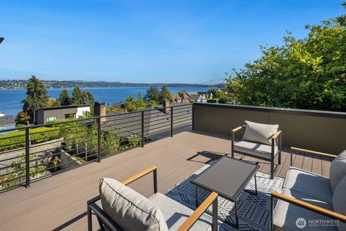2-1419 36th Ave S, Seattle, WA, 98144-4006 | Card Image