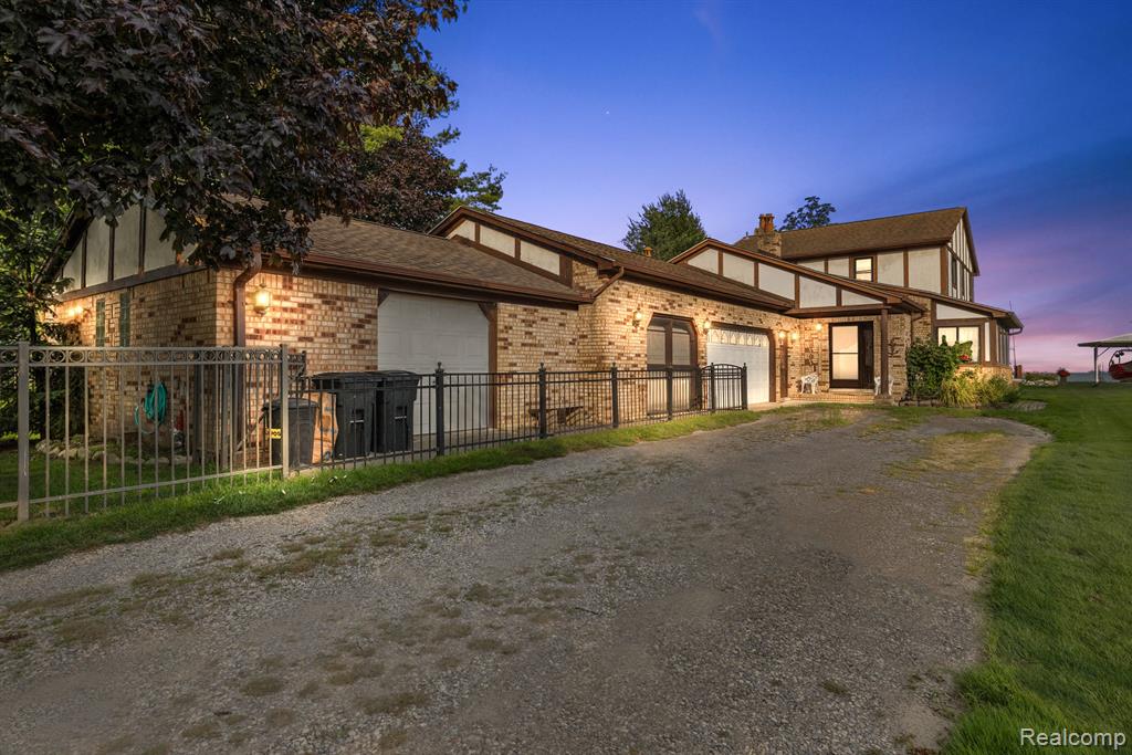 Bay Ln, Chesterfield, MI 48047 #1