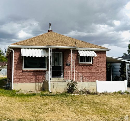 836 N 300 E, Price, UT, 84501-1810 | Card Image