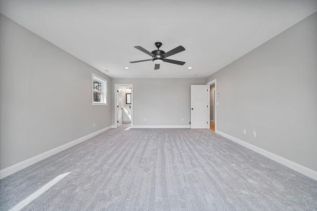 5 True Ave, House other with 4 bedrooms, 4 bathrooms and null parking in Derry NH | Image 29