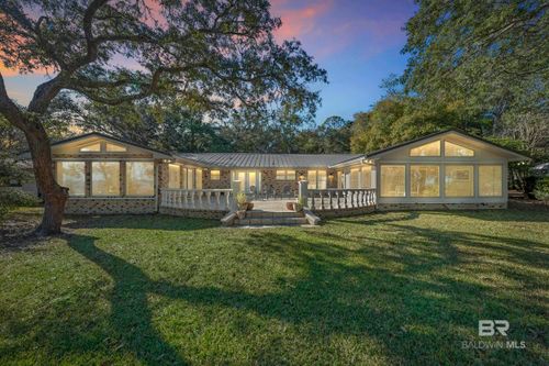 9488 Bay View Dr, Lillian, AL, 36549-5538 | Card Image