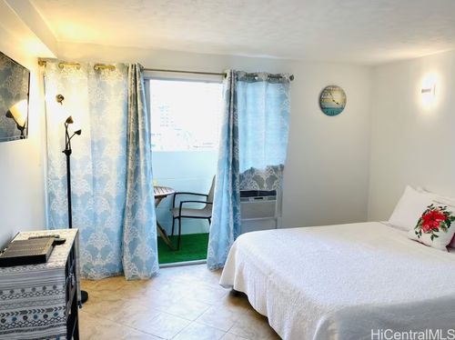 apt-1005a-2450 Prince Edward St, Honolulu, HI, 96815-3283 | Card Image