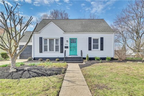 883 Bonnie Brae Ave Ne, Warren, OH, 44483-5240 | Card Image