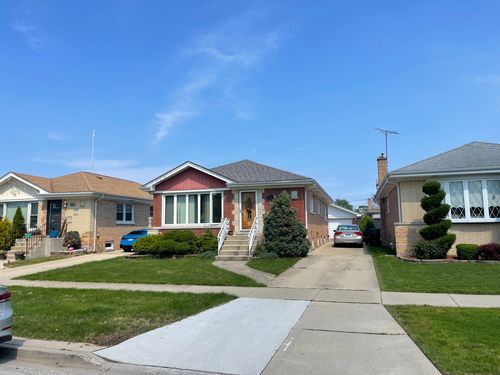 4549 N Canfield Ave, Norridge, IL, 60706-4413 | Card Image