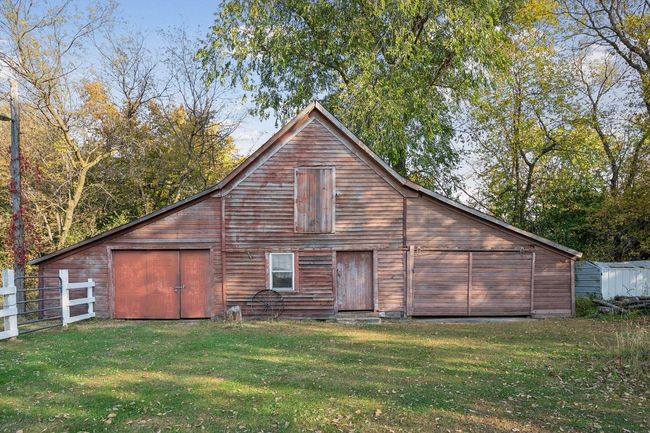 Former grain shed currently used for storage. | Image 52