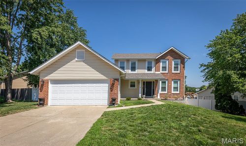 15 Barrington Dr, Saint Peters, MO, 63376-4509 | Card Image
