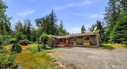 1361 E Axton Rd, Bellingham, WA, 98226-9755 | Card Image