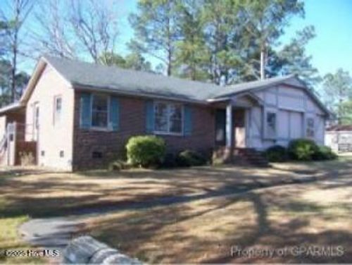 201 Trey Dr, Greenville, NC, 27834-4933 | Card Image