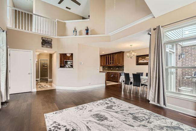 11000 Deblin Ln, Townhouse with 3 bedrooms, 4 bathrooms and 2 parking in Oak Lawn IL | Image 4