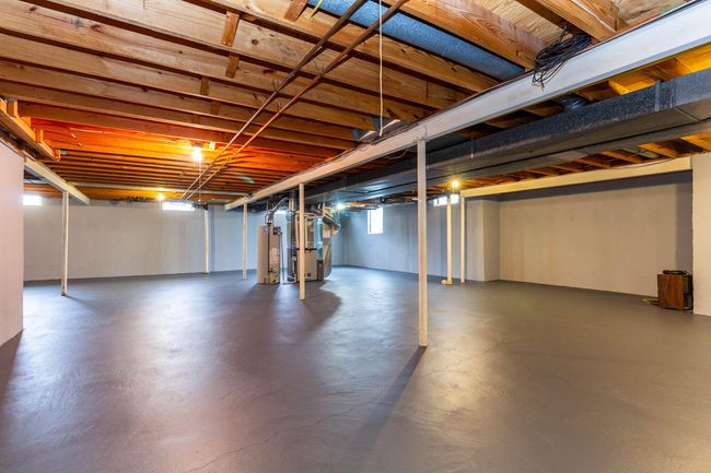Huge Basement | Image 24