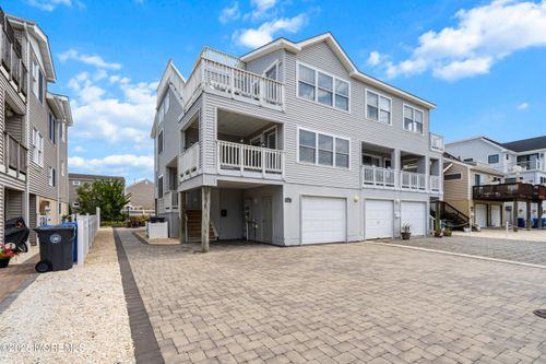 b-507 Amber St, BEACH HAVEN, NJ, 08008-1751 | Card Image