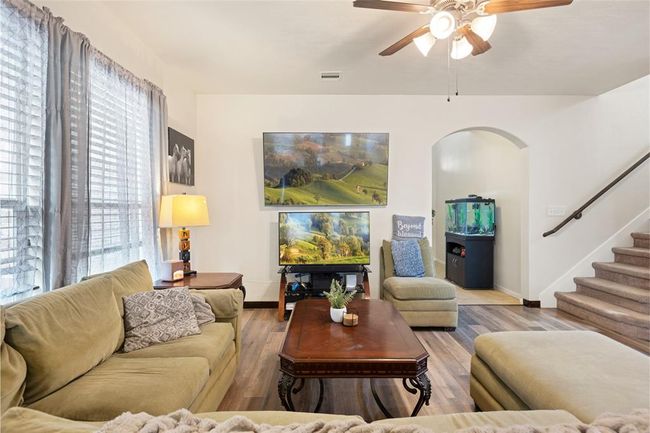 13610 Spectacled Bear Ln, House other with 5 bedrooms, 4 bathrooms and 2 parking in Crosby TX | Image 11