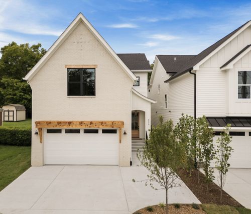 806 Newhall Dr, Nashville, TN, 37206-1542 | Card Image