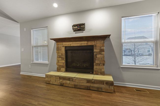 709 Salisbury St, House other with 3 bedrooms, 2 bathrooms and null parking in Pickerington OH | Image 9