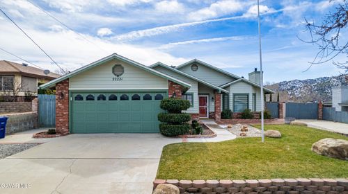 22221 Bogie St, Tehachapi, CA, 93561-7561 | Card Image